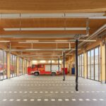 Für den Tübinger Stadtteil Lustnau setzen Gaus Architekten den Neubau einer Feuerwache um. Ein Holzbau aus FSC-zertifiziertem Holz.