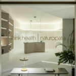 Naturopatia_Think_Health_nos_Açores_com_arquitectura_box:_associados_e_fotografias_de_Ivo_Tavares_Studio