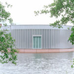 In der Stadt Almere kreierte das Studio Ossidiana den Kunstpavillon M., der als Vorläufer eines späteren Museums auf die Umgebung verweist.