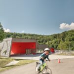 Im Stuttgarter Westen steht seit kurzem die neue Jugendverkehrsschule im Vogelsang nach Plänen der asp Architekten.